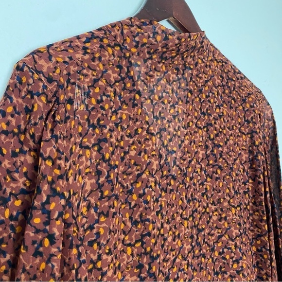 THEORY Blouson Sleeve Top in Floral Silk Crepe Brown Copper Size Small - Picture 13 of 15